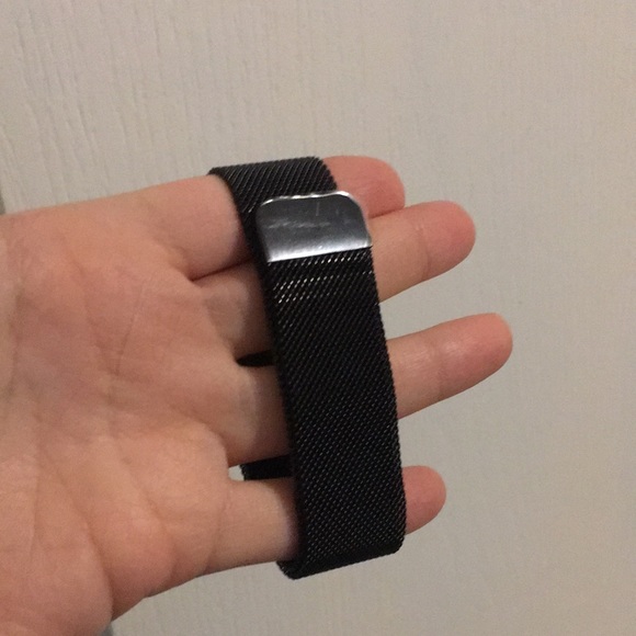 Black Steel Mesh Apple Watch Band - Picture 4 of 15
